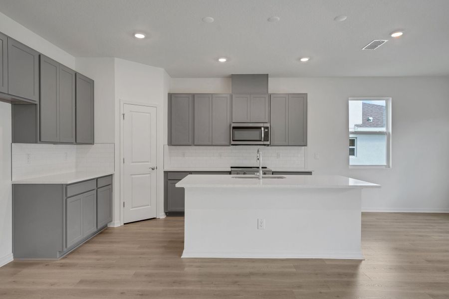 New Home in Dade City, FL.  - Slide 33