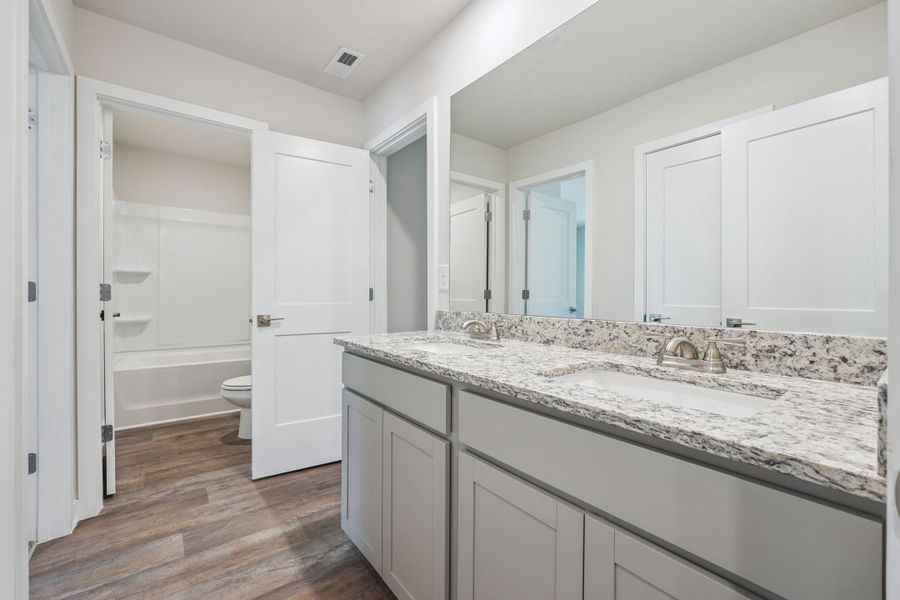 4br New Home in McDonough, GA.  - Slide 19