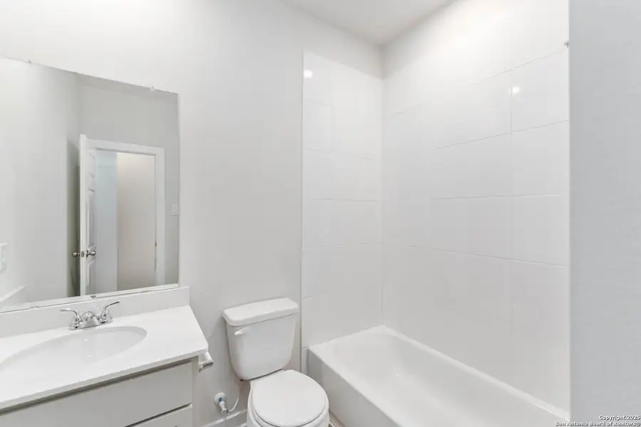 Image 29 of a home in Katzer Ranch. Image 29 of a home in Katzer Ranch.