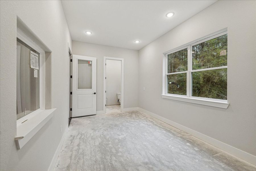 Spacious, unfurnished interior of a new home in , Huntsville (Image 26). Spacious, unfurnished interior of a new home in , Huntsville (Image 26).
