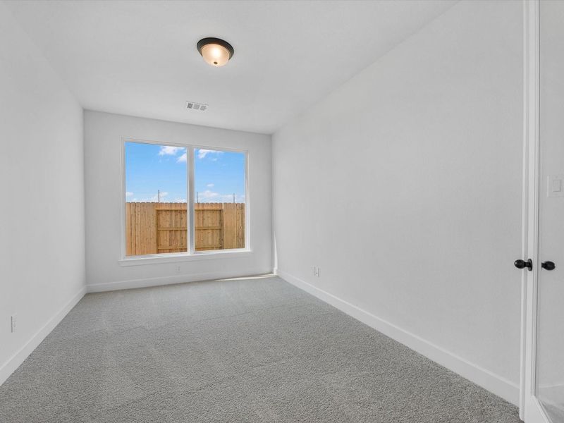 Spacious, unfurnished interior of a new home in Grange - 55', Katy (Image 16). Spacious, unfurnished interior of a new home in Grange - 55', Katy (Image 16).