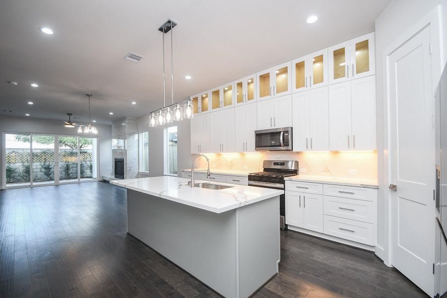 Furnished interior view inside a new home in , Houston (Image 6).