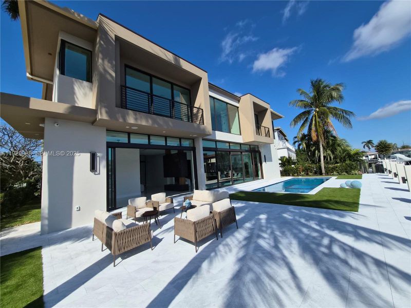 Exterior details and patio area of a home in , Lighthouse Point (Image 30).