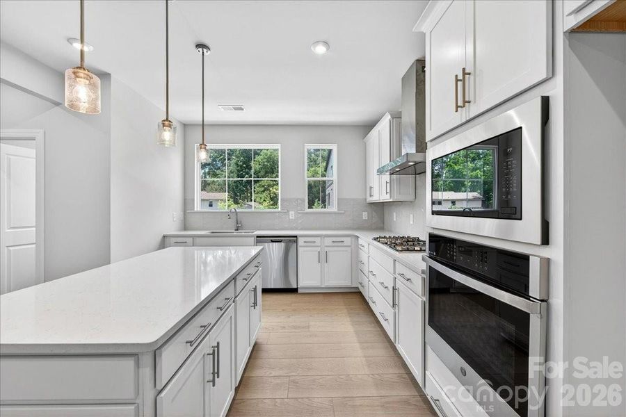 Gourmet kitchen with ample natural light Gourmet kitchen with ample natural light