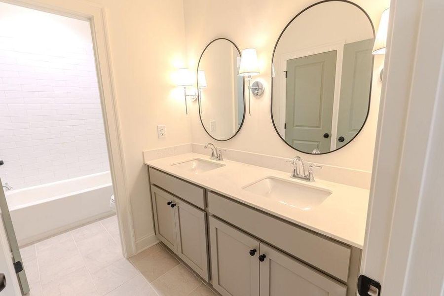 Furnished interior view inside a new home in , Hoschton (Image 38).