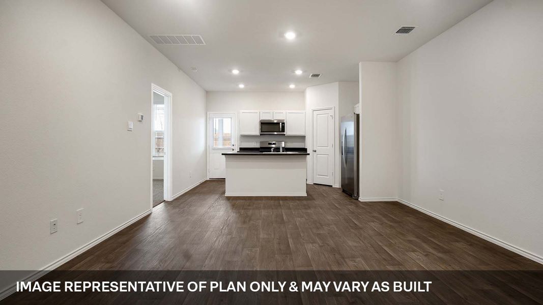 Spacious, unfurnished interior of a new home in Wayside, Uhland (Image 12).