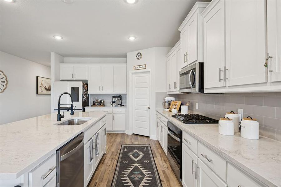 Furnished interior view inside a new home in Prestige Collection at Overland Grove, Forney (Image 26). Furnished interior view inside a new home in Prestige Collection at Overland Grove, Forney (Image 26).