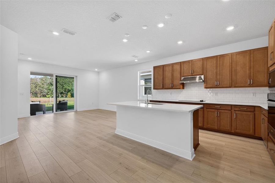 Furnished interior view inside a new home in Reserve at Hammock Oaks, Lady Lake (Image 5). Furnished interior view inside a new home in Reserve at Hammock Oaks, Lady Lake (Image 5).