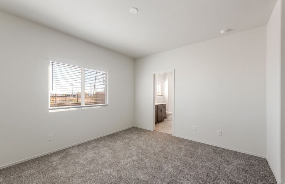 Spacious, unfurnished interior of a new home in Copper Falls, Buckeye (Image 21). Spacious, unfurnished interior of a new home in Copper Falls, Buckeye (Image 21).