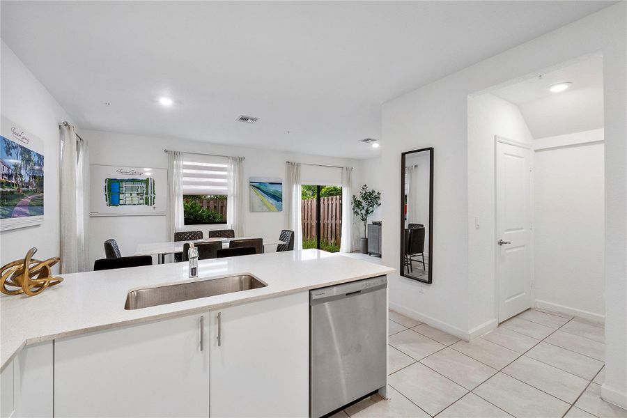 Furnished interior view inside a new home in , Pembroke Pines (Image 26).