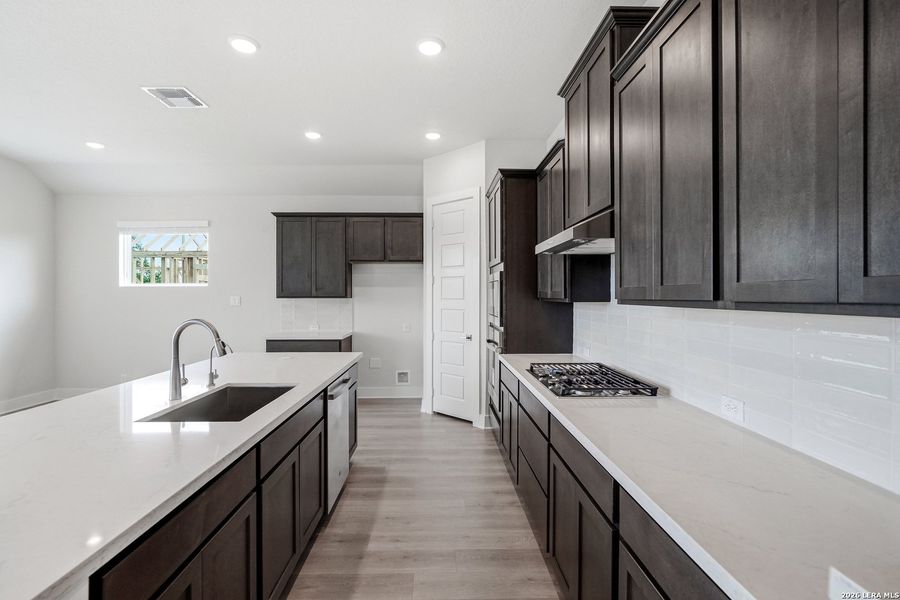 Furnished interior view inside a new home in Esperanza 50's, Boerne (Image 15).