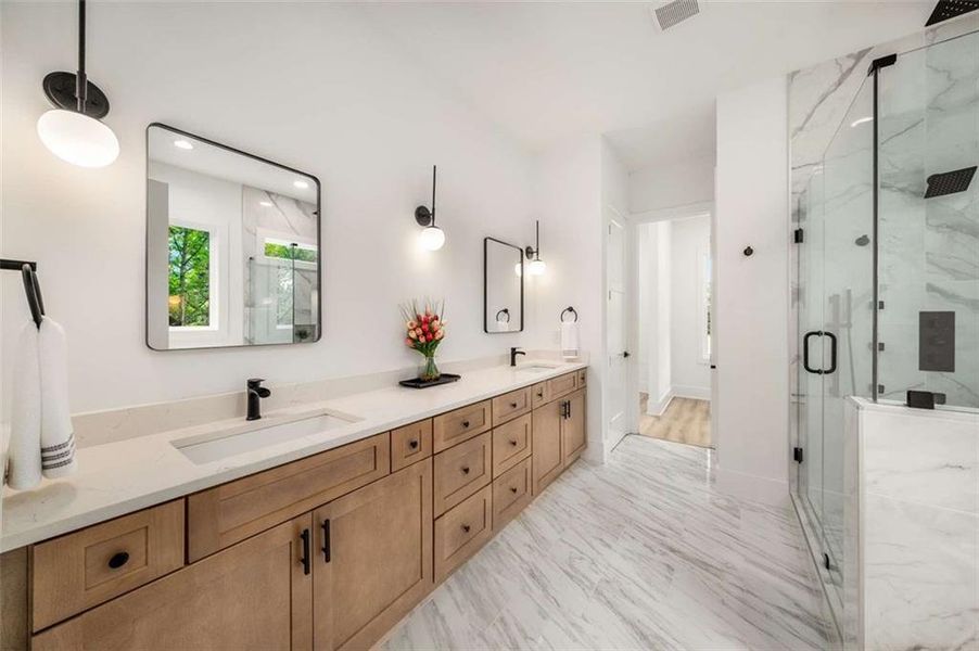 Furnished interior view inside a new home in , Jefferson (Image 37).