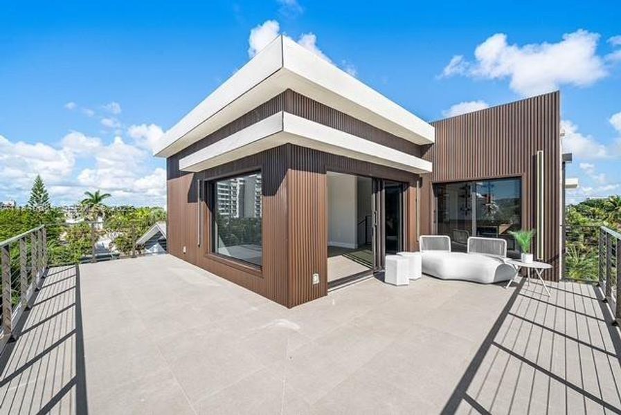 Exterior details and patio area of a home in , Pompano Beach (Image 30). Exterior details and patio area of a home in , Pompano Beach (Image 30).