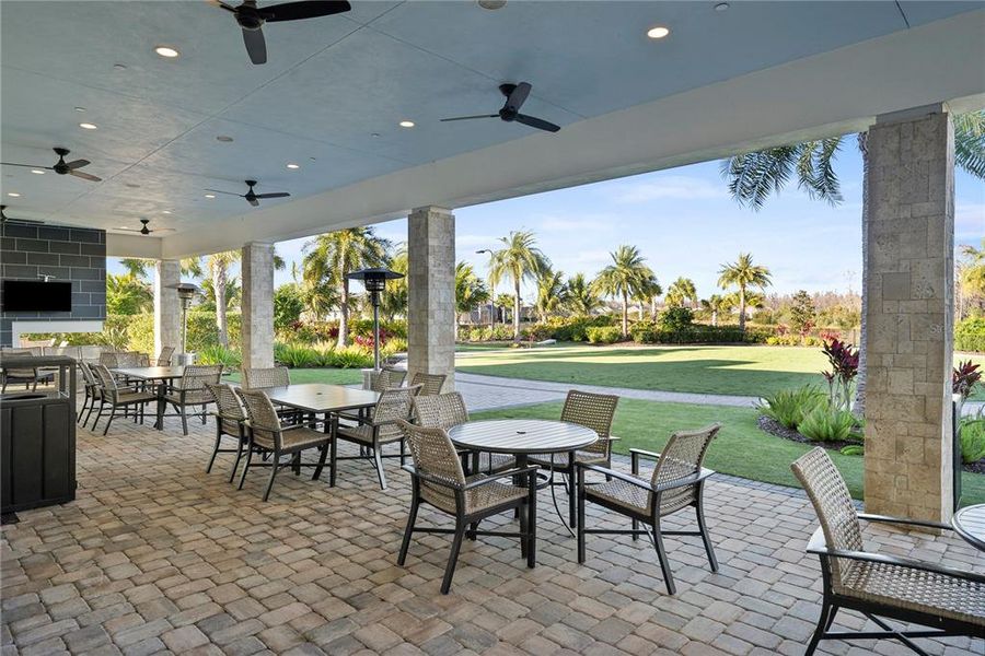 Community amenities in Esplanade at Wiregrass Ranch, Wesley Chapel (Image 66).