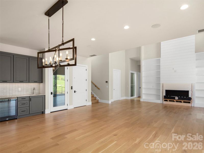 Spacious, unfurnished interior of a new home in , Arden (Image 26).