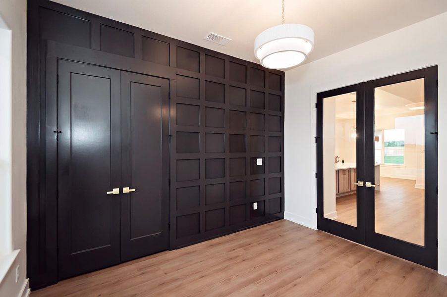 Image 33 of a home in . Image 33 of a home in .