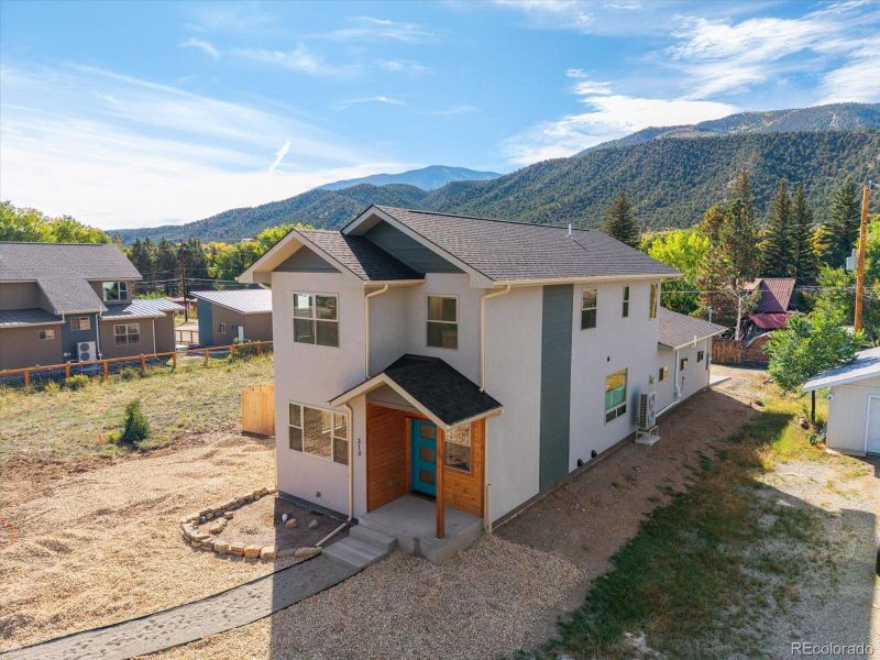 Image 41 of a home in .