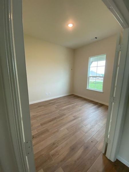 Spacious, unfurnished interior of a new home in Hillview Addition, Decatur (Image 12).