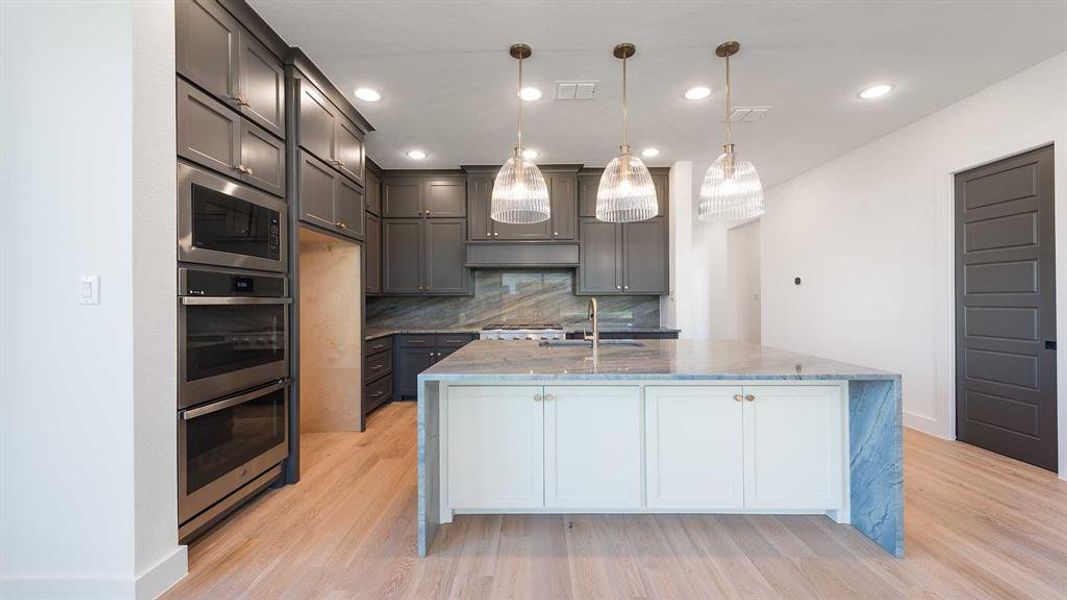 Furnished interior view inside a new home in Fields 50', Frisco (Image 12). Furnished interior view inside a new home in Fields 50', Frisco (Image 12).