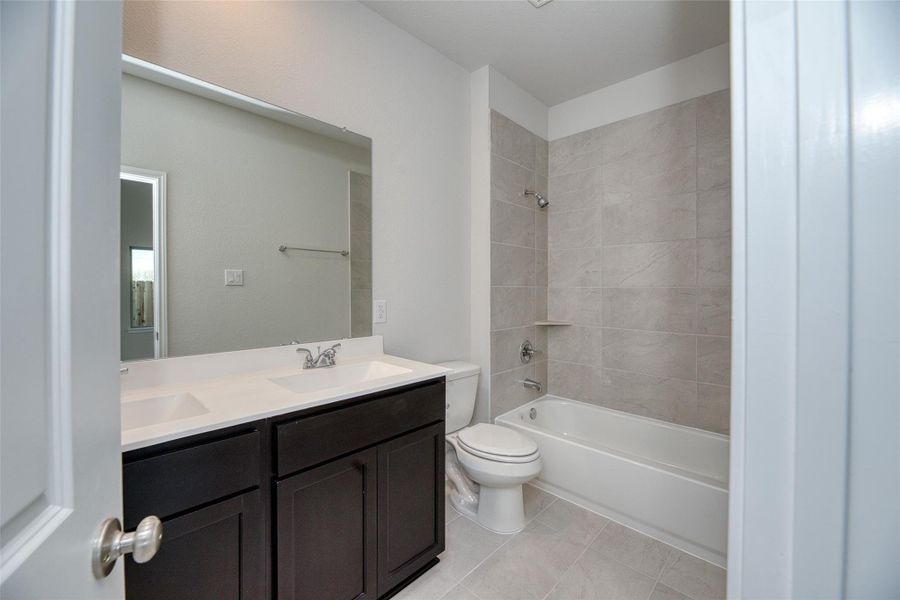 Furnished interior view inside a new home in Aldeana - Paintbrush Collection, Bonney (Image 10).