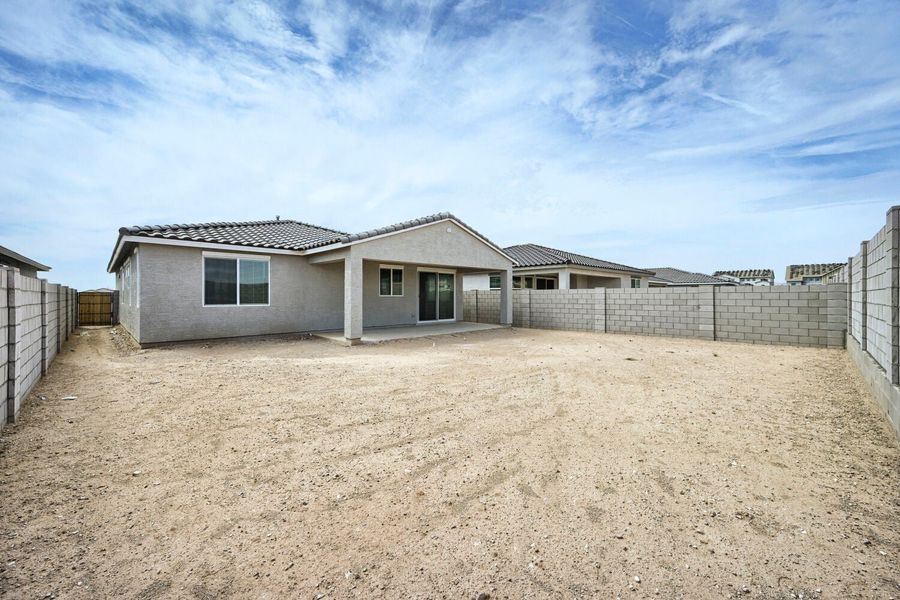 San Tan Valley, AZ New Home.  - Slide 33