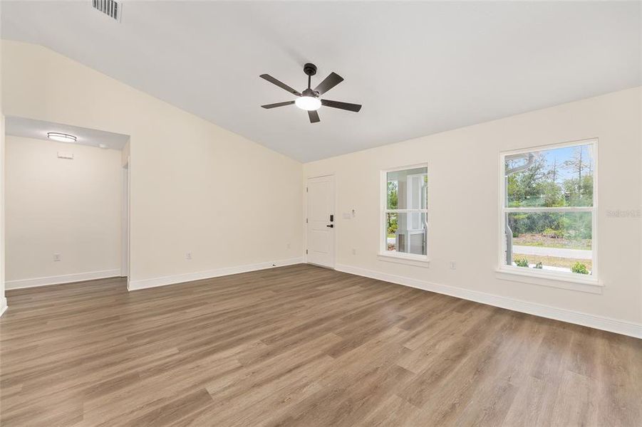 Spacious, unfurnished interior of a new home in , Dunnellon (Image 19). Spacious, unfurnished interior of a new home in , Dunnellon (Image 19).
