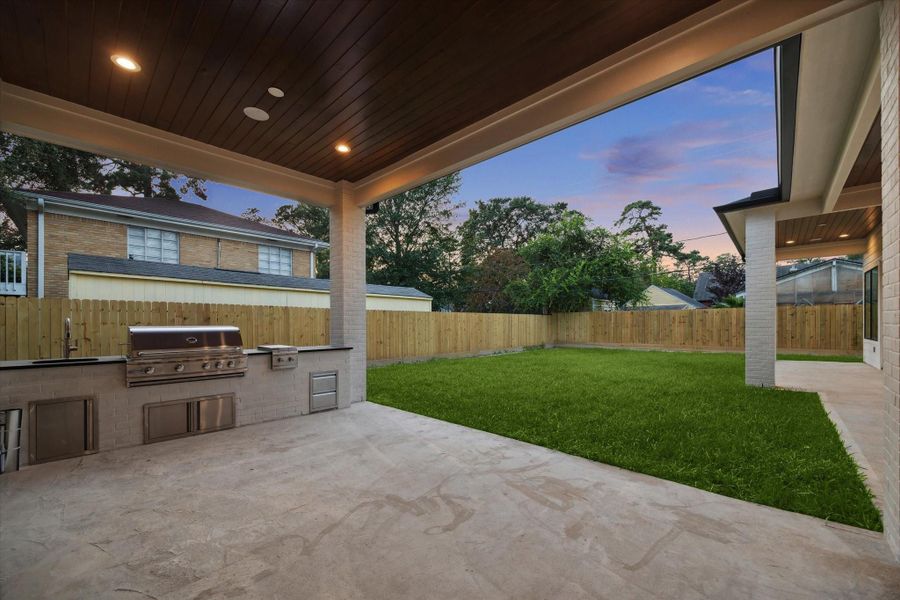 Spacious, unfurnished interior of a new home in , Houston (Image 41). Spacious, unfurnished interior of a new home in , Houston (Image 41).