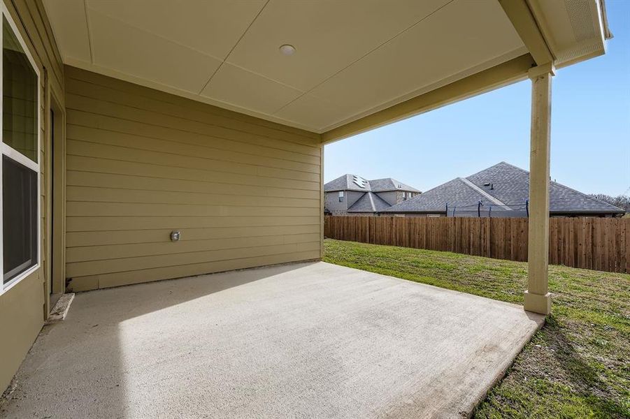 Exterior details and patio area of a home in MiraVerde, Crowley (Image 20).