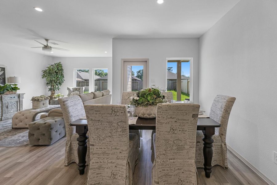 Furnished interior view inside a new home in Springwood, Beaumont (Image 15).