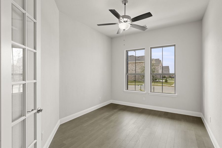 Spacious, unfurnished interior of a new home in Brookshire at Legacy Hills, Celina (Image 13).