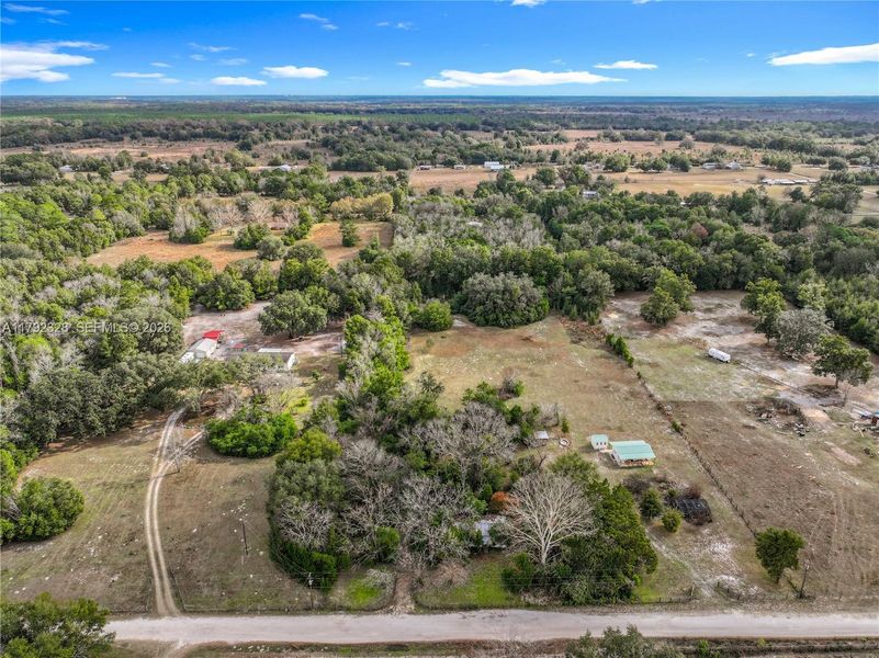 Natural landscape and outdoor views near  in Gainesville (Image 47).