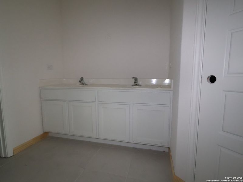 Image 29 of a home in Meadows at Clear Springs.