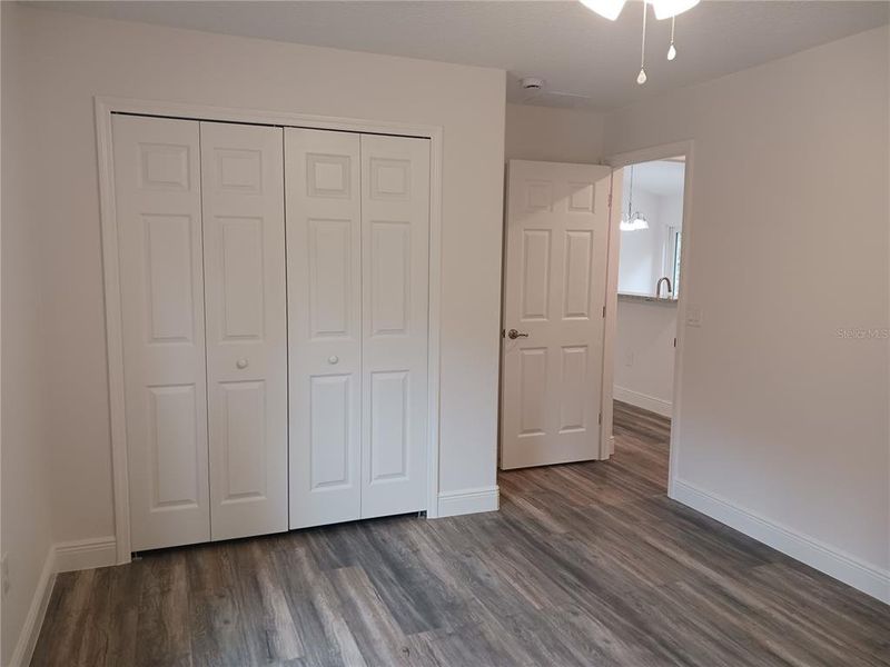 Spacious, unfurnished interior of a new home in , De Leon Springs (Image 11).