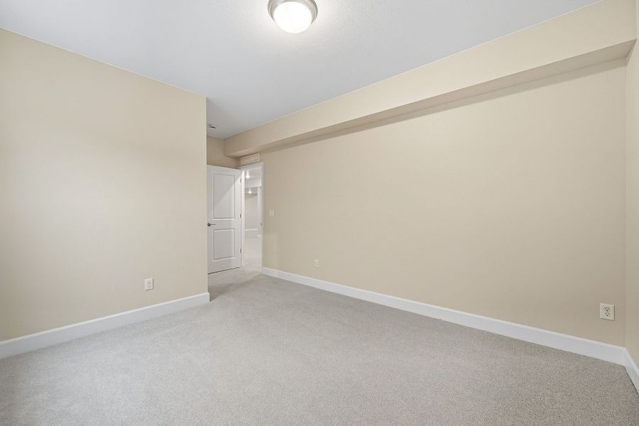 Spacious, unfurnished interior of a new home in Trailstone Destination Collection, Arvada (Image 26).