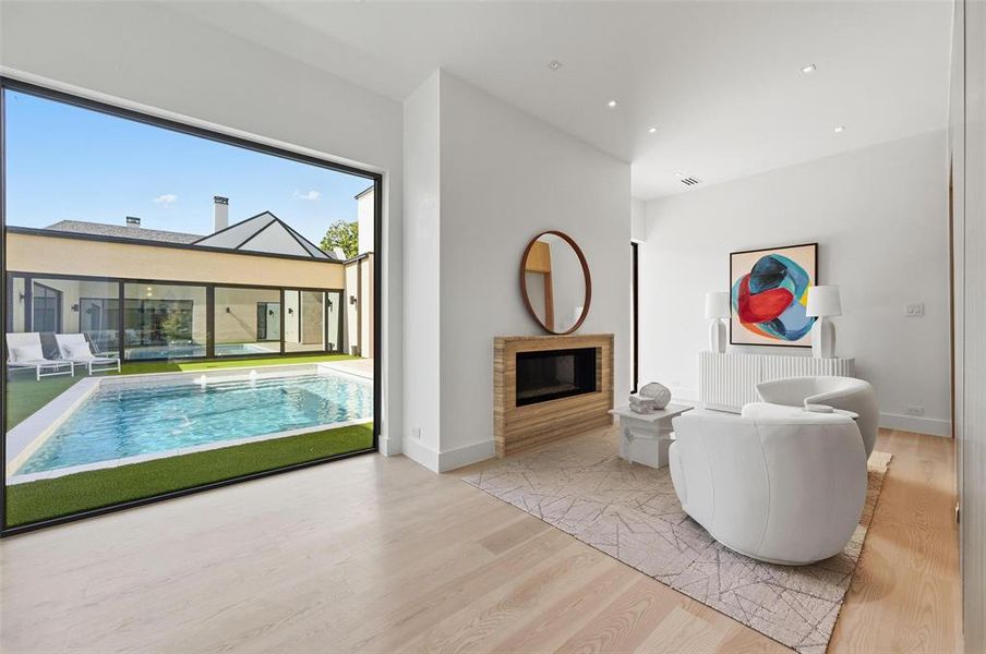 Furnished interior view inside a new home in , Dallas (Image 5).