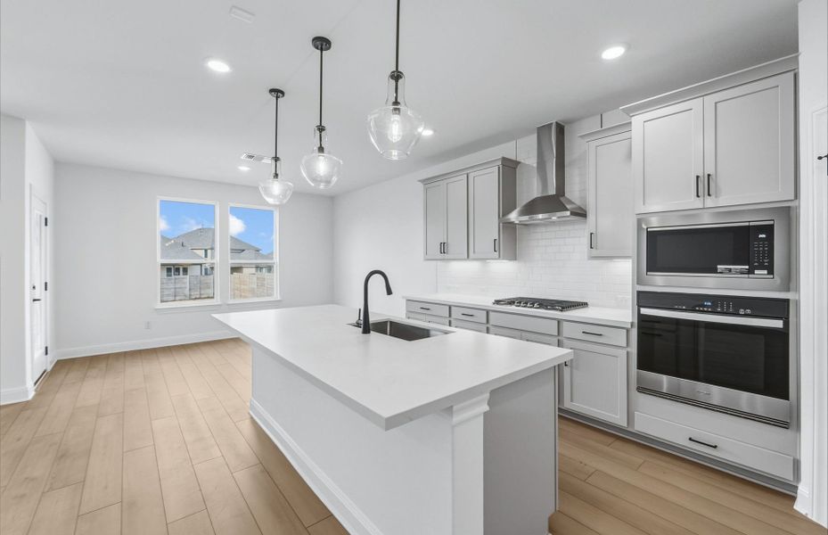 Furnished interior view inside a new home in Horizon Lake, Leander (Image 12).