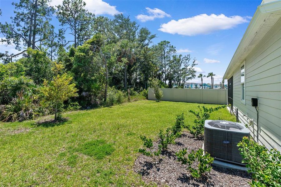 Exterior details and patio area of a home in , Flagler Beach (Image 4).