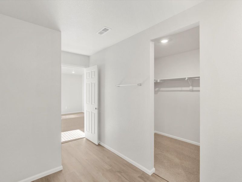 Spacious, unfurnished interior of a new home in Lorson Ranch: The Trail Collection, Colorado Springs (Image 13).