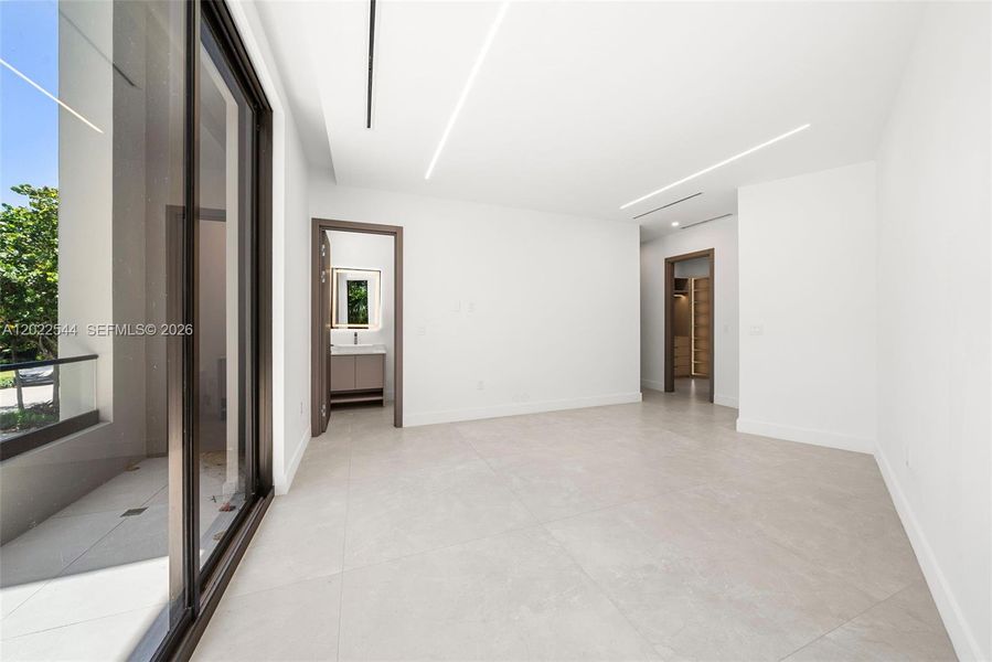 Spacious, unfurnished interior of a new home in , Miami (Image 39). Spacious, unfurnished interior of a new home in , Miami (Image 39).