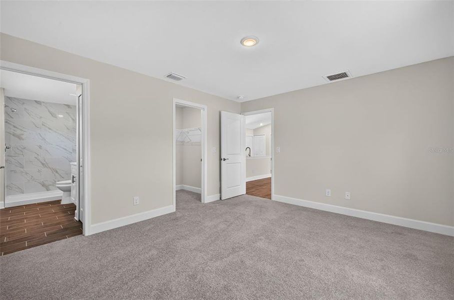 Spacious, unfurnished interior of a new home in , Port Charlotte (Image 17). Spacious, unfurnished interior of a new home in , Port Charlotte (Image 17).