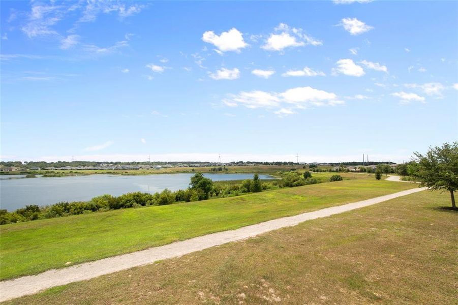 Natural landscape and outdoor views near Waterbrooke in Clermont (Image 67).