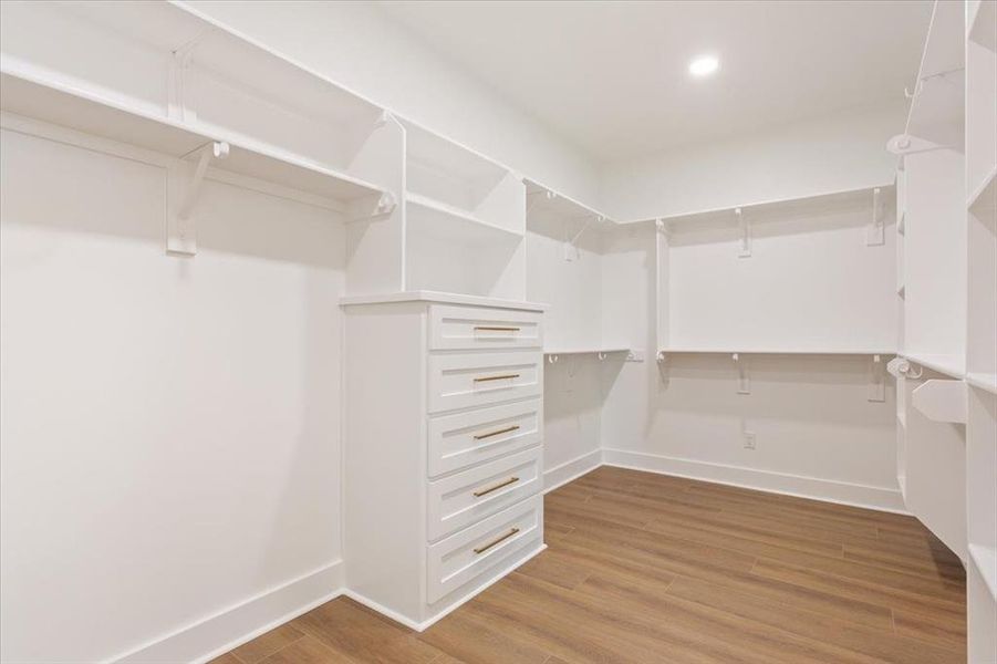 Spacious, unfurnished interior of a new home in , McGregor (Image 29). Spacious, unfurnished interior of a new home in , McGregor (Image 29).