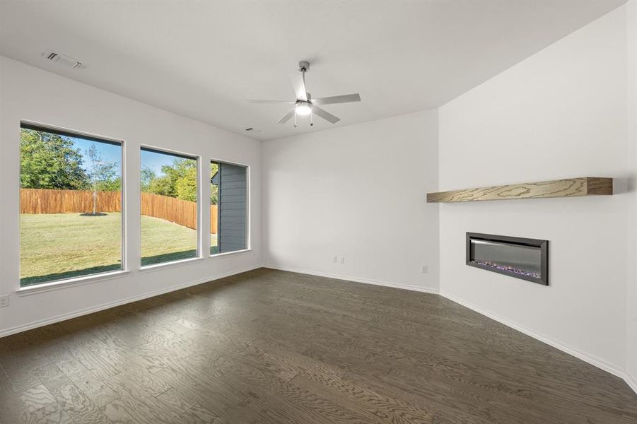 521 Waterford Park- Living Room-1 521 Waterford Park- Living Room-1