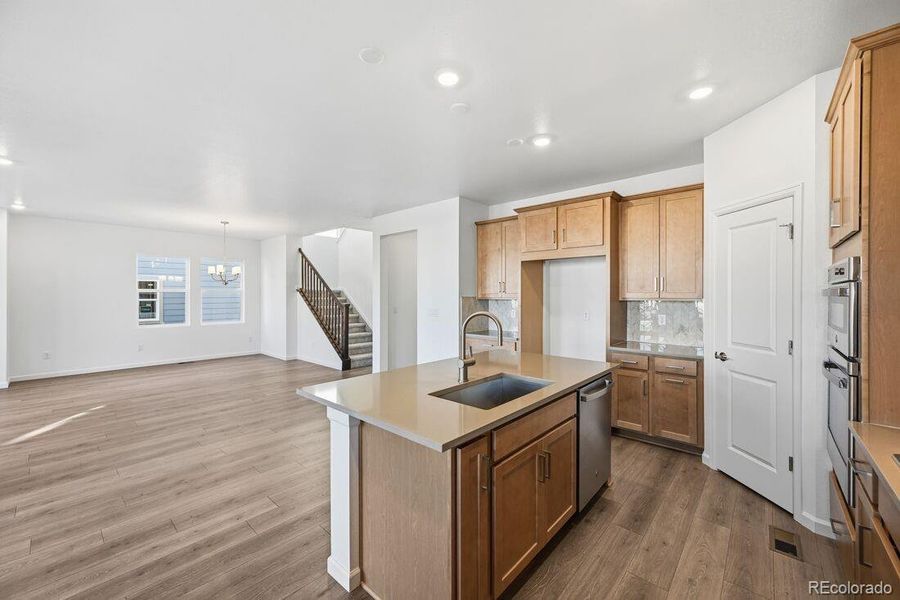 16487 W 92nd Place ~ Ready Now