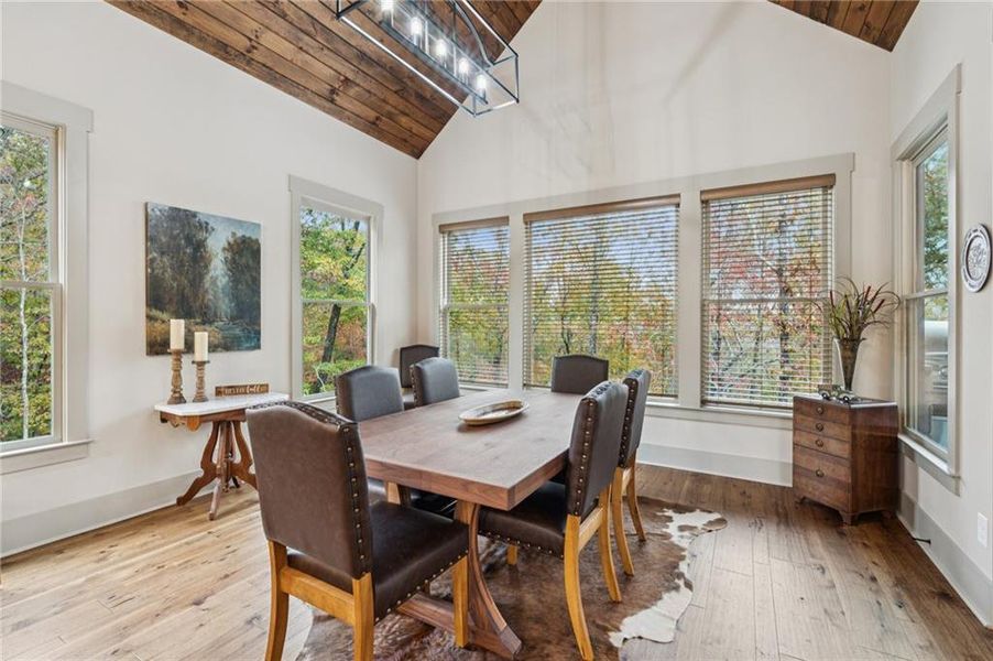 Furnished interior view inside a new home in , Dahlonega (Image 34).