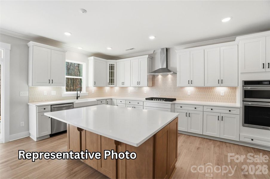 Furnished interior view inside a new home in Robinson Oaks, Gastonia (Image 12).