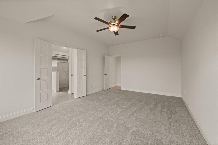 Spacious, unfurnished interior of a new home in The Reserve at Spiritas Ranch, Little Elm (Image 10).