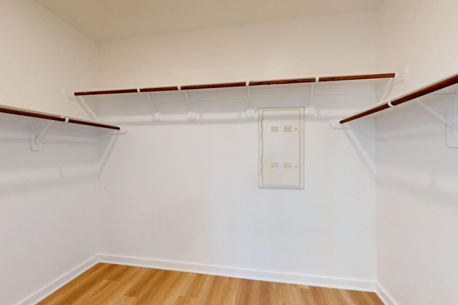 Spacious, unfurnished interior of a new home in Summerview, Fulshear (Image 29). Spacious, unfurnished interior of a new home in Summerview, Fulshear (Image 29).