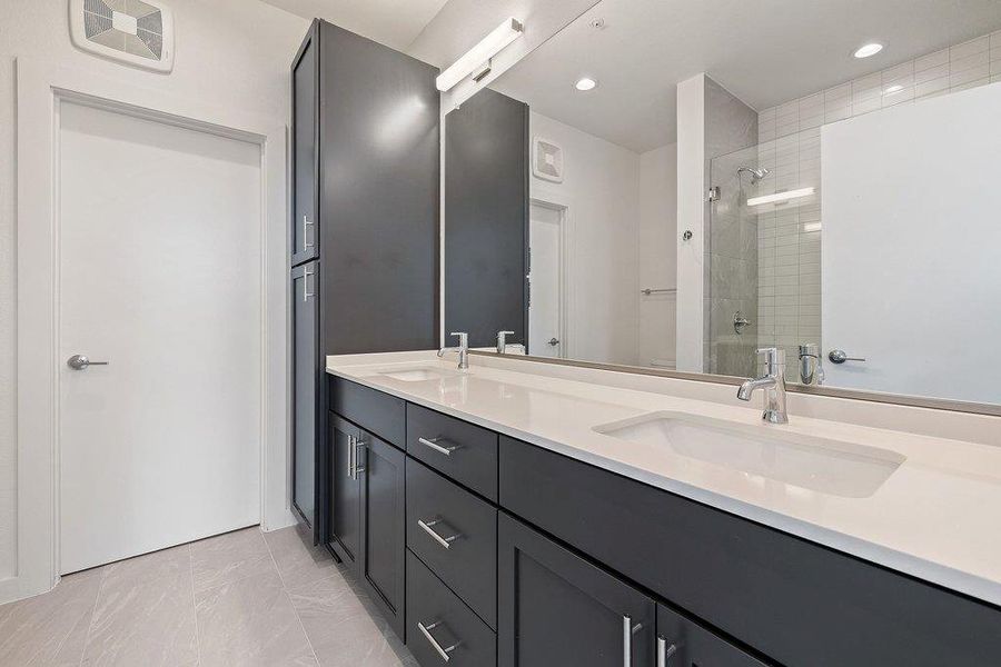 Images are for illustrative purposes only. Photos reflect a similar floor plan and are intended to convey the overall look and feel of the interiors.