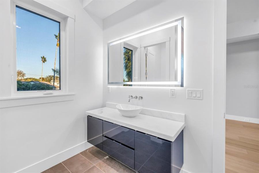 Furnished interior view inside a new home in , St. Petersburg (Image 53).